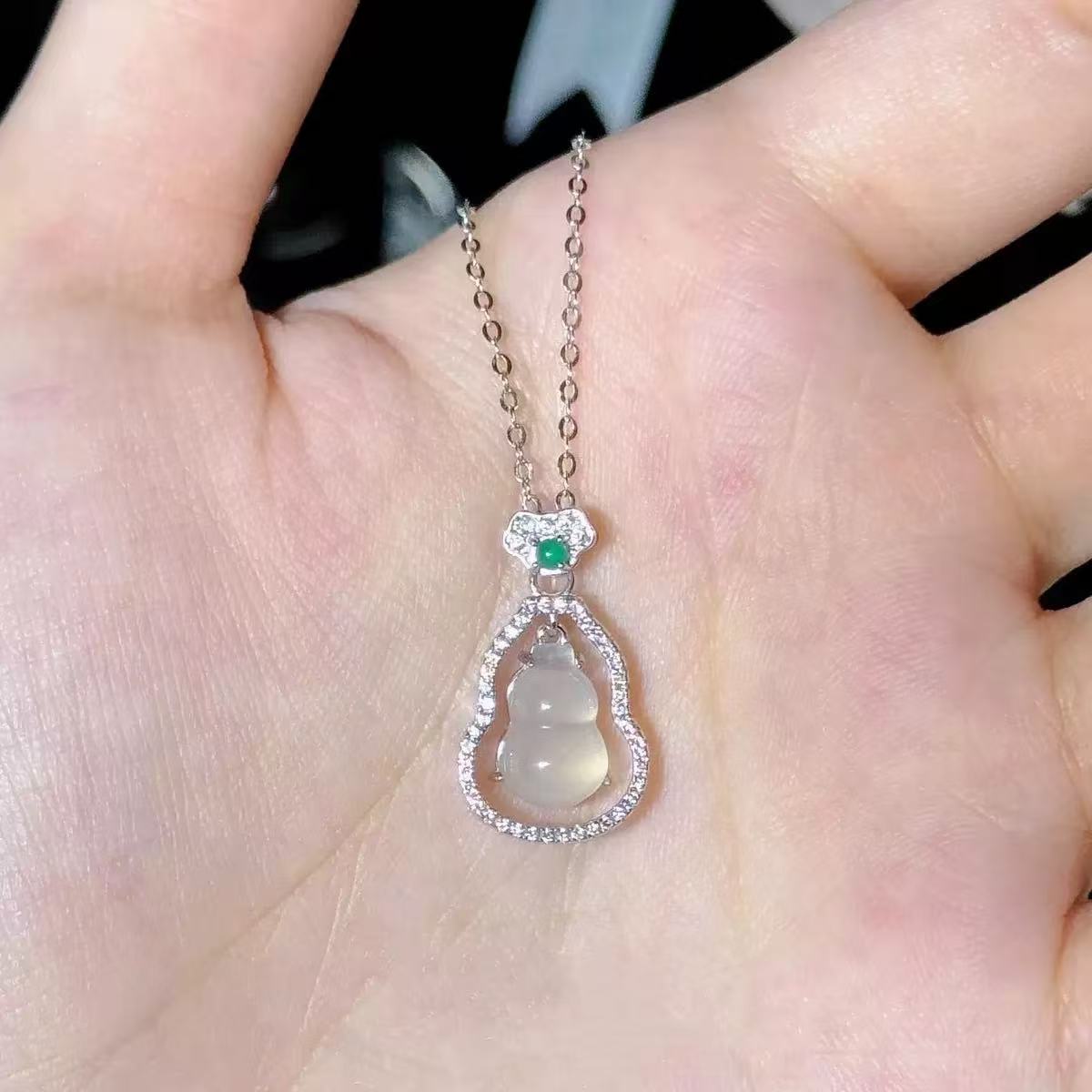 White Chalcedony Gourd S925 Sterling Silver Necklace