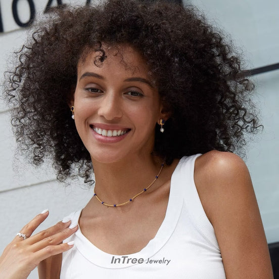 Lapis Scattered on Golden String Necklace