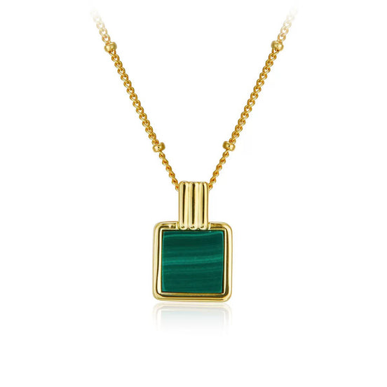 The Green Dreamy Journey Necklace