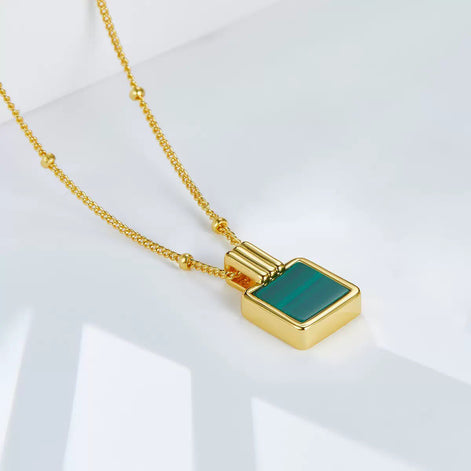 The Green Dreamy Journey Necklace
