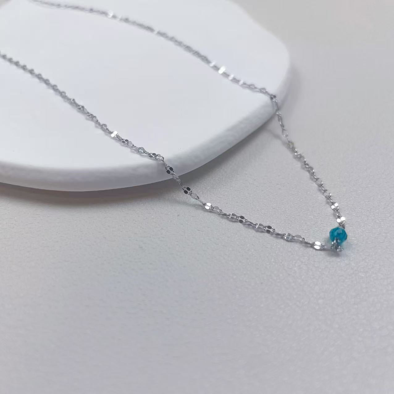 S925 Sterling Silver Shimmering Necklace With Blue Diamond