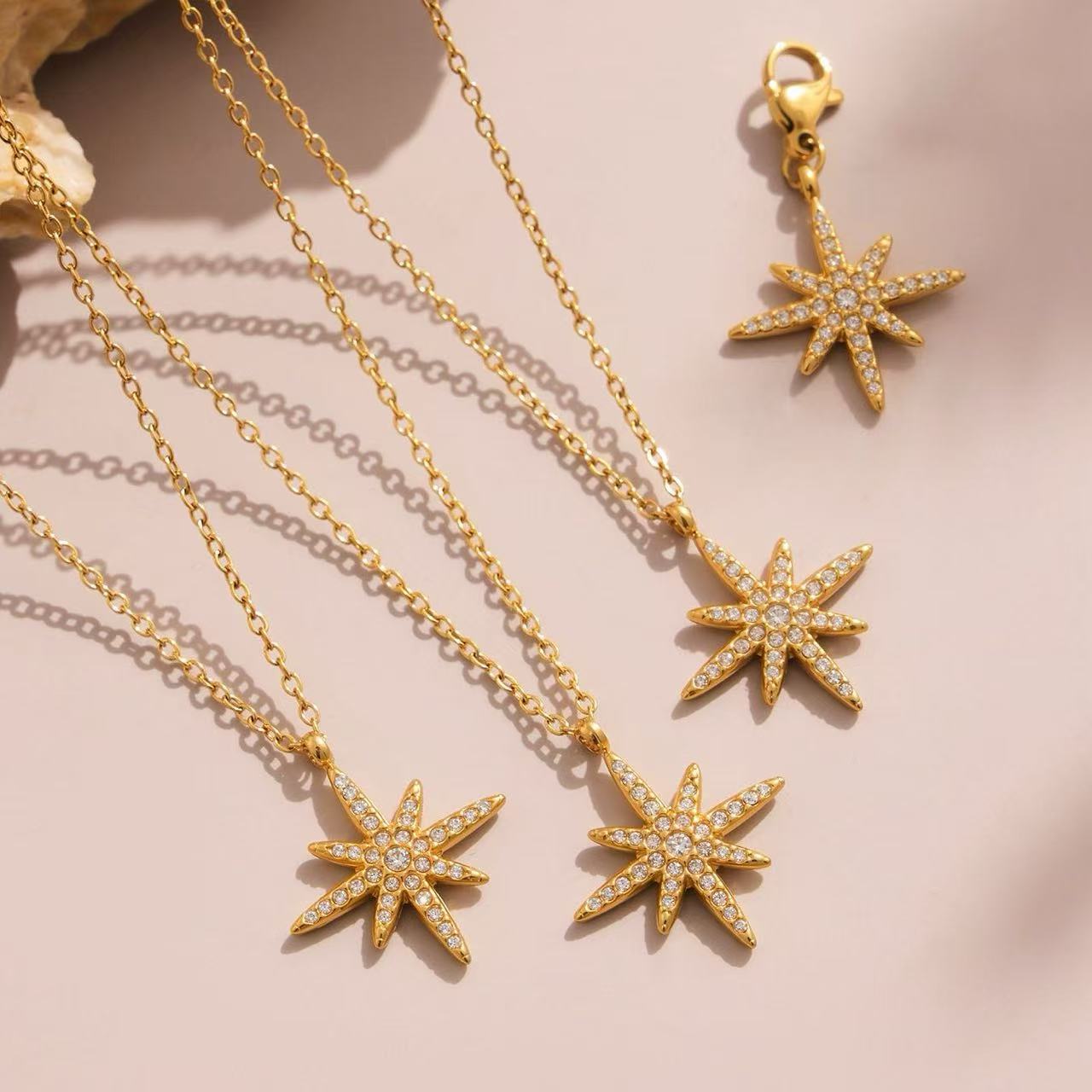 Eight Pointed Star Zircon Necklace