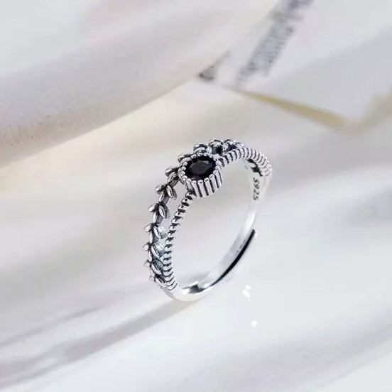 Vintage Style Black Zircon S925 Sterling Silver Ring