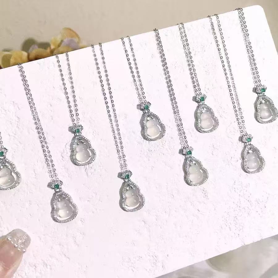 White Chalcedony Gourd S925 Sterling Silver Necklace