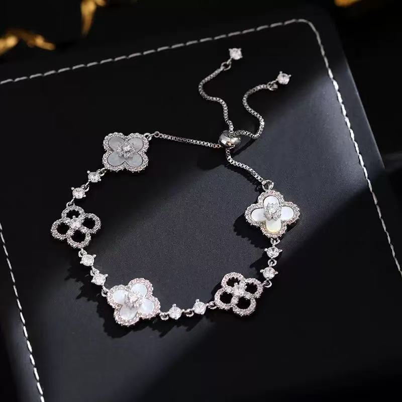 Pink Four-leaf Clover Bracelet Set with 5A Zircon