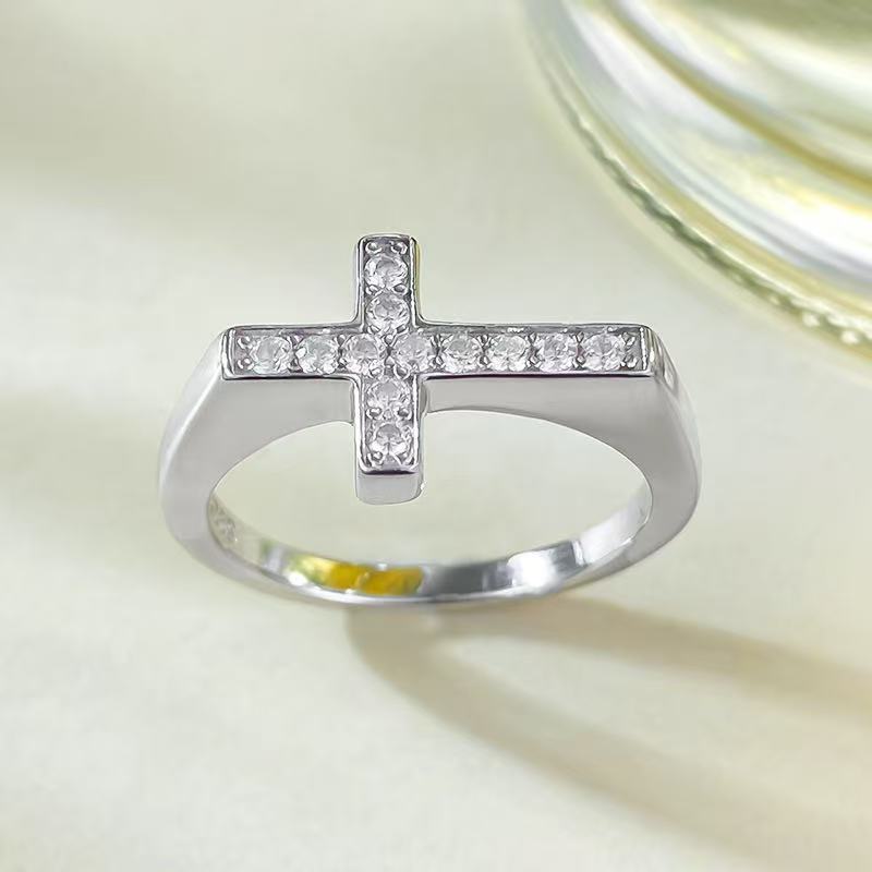 Cross Design S925 Sterling Silver Ring Set with 5A Zircon