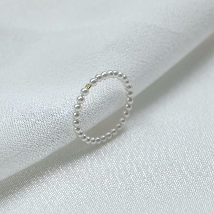 Minimalist Design Style Pearl Ring