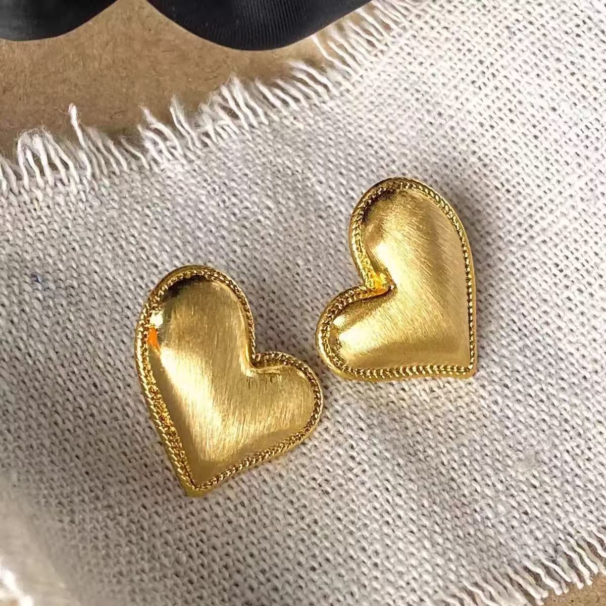 Golden Heart Earring