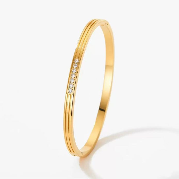 JW945 Line Design Bracelet