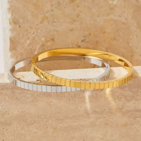 JW951 Bracelet Plated with 14K Gold Non-fading