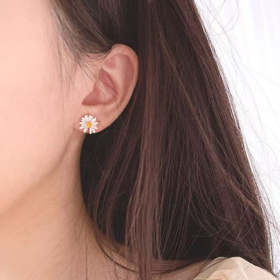 Daisy Design S925 Sterling Silver Earring