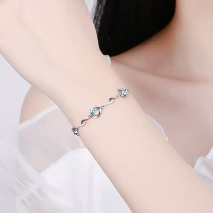 Interlocking Blue Zircon S925 Sterling Silver Bracelet
