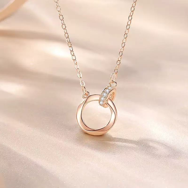 Mobius Strip S925 Sterling Silver Necklace