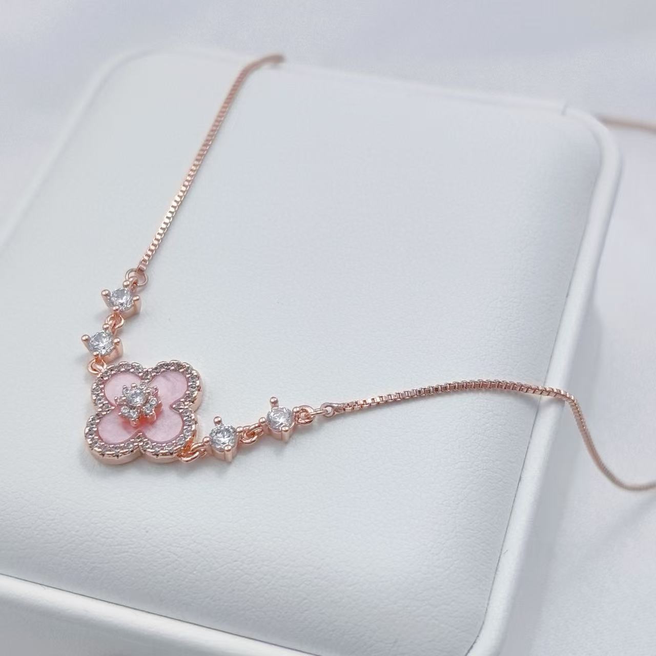 Pink Four-leaf Clover Necklace Set with 5A Zircon