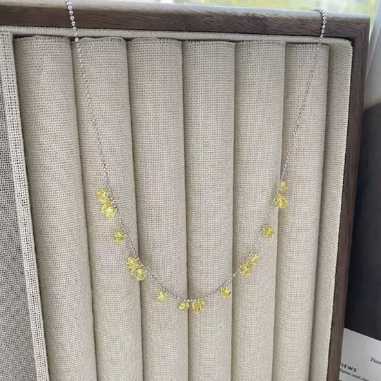 Teardrop Pendant Design Necklace A518