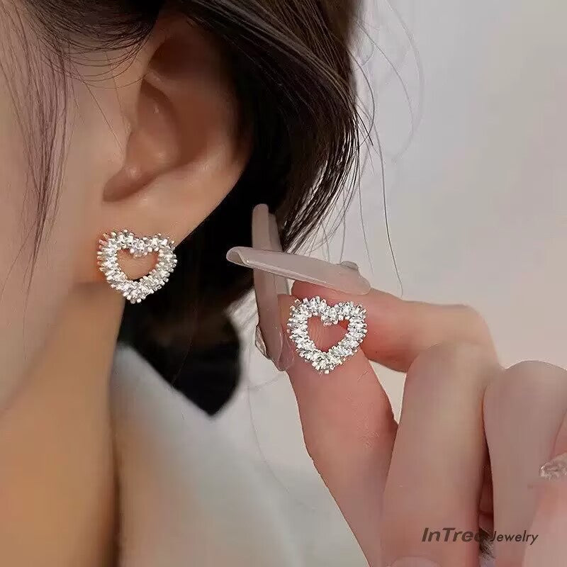 Hollow Heart Design S925 Silver Earring