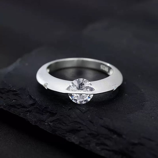 Moissanite Rotating Star S925 Sterling Silver Ring