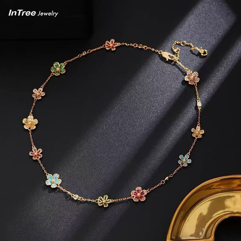 Colorful Flower Design Necklace