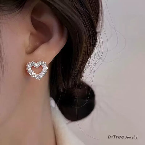 Hollow Heart Design S925 Silver Earring