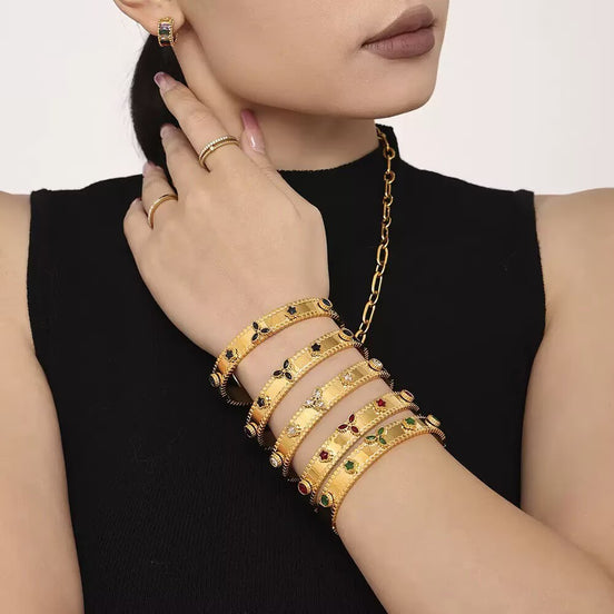 Three leaf Flower Design Bracelet