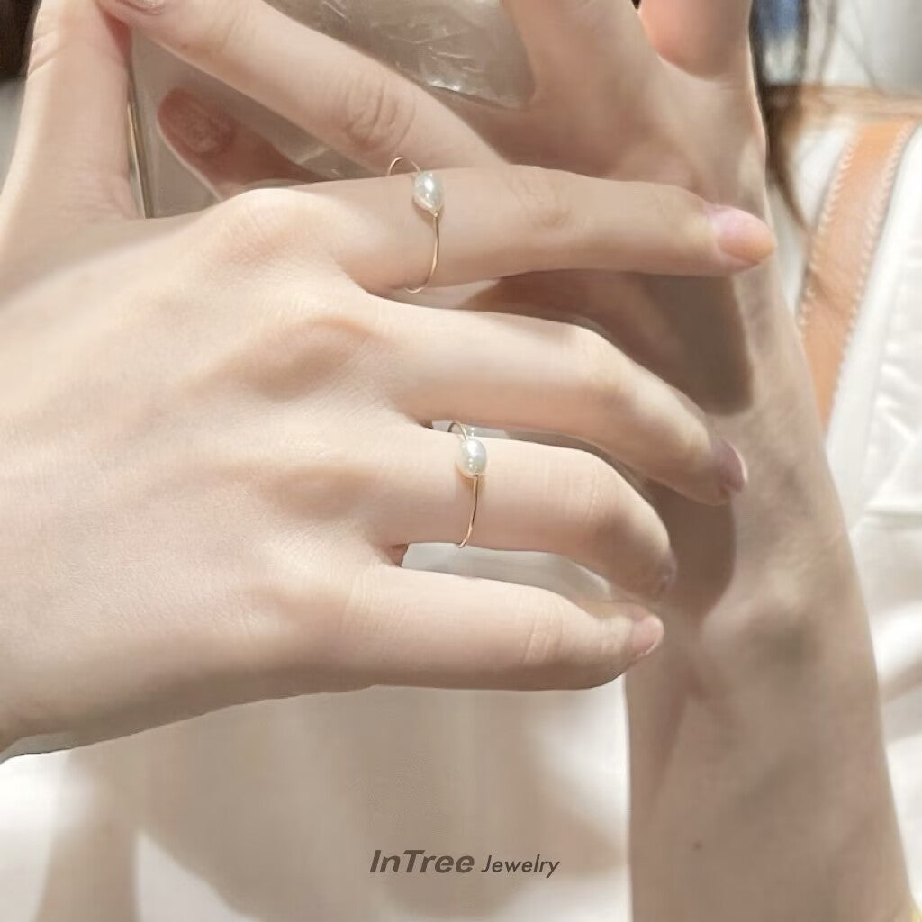 Minimalist Design Natural Pearl Ring