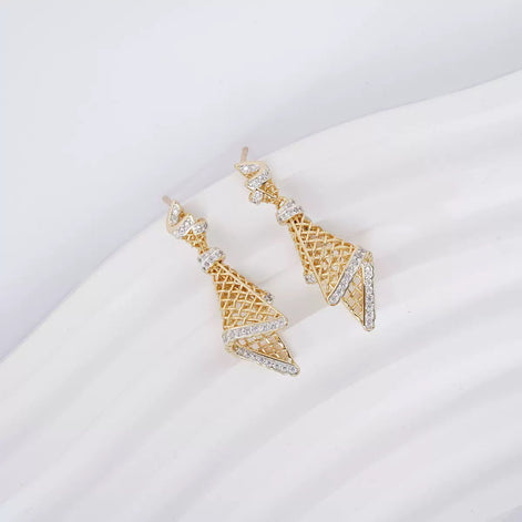 Gilded Lace Diamond Whisper Earring